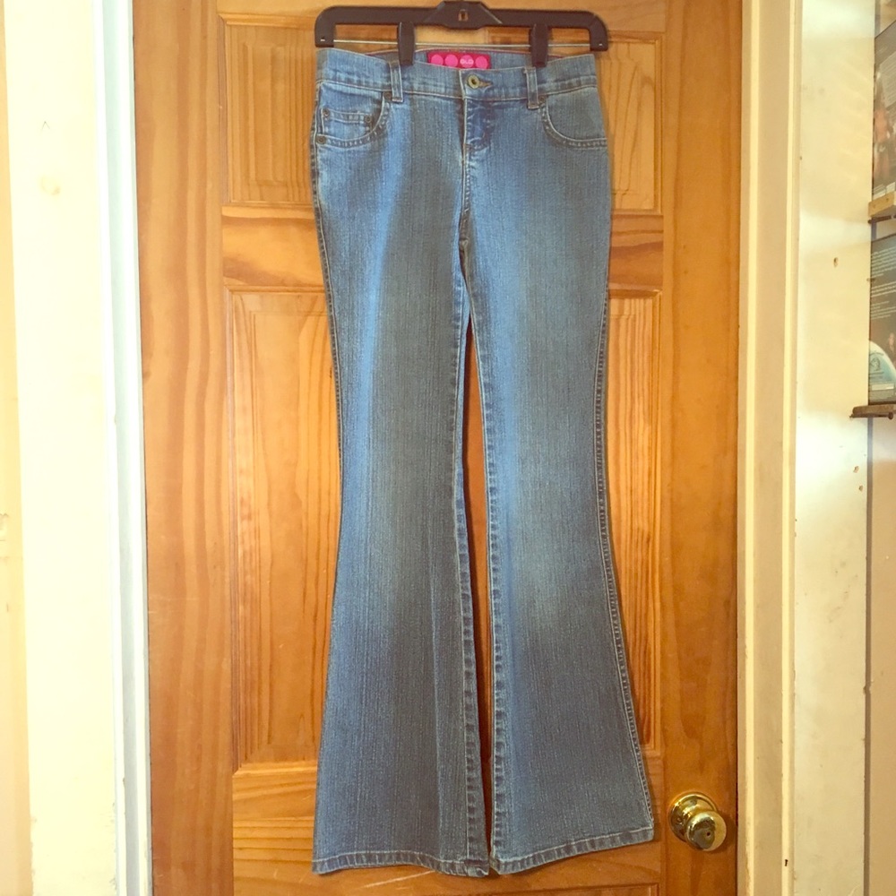 GLO Flared Jeans
